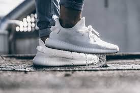 They look a lot like yeezys, especially with the textile upper with tpu details. The 10 Best Fake Yeezys Of 2021 Best Yeezy Replica Inside Sportsly Adidas Yeezy Boost Adidas Yeezy Mens Sneakers Casual