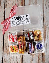 Se acerca el día de la madre, un día especial para sorprender a tu madre y felicitarla por todo lo que hace por ti. Manualidades Para El Dia De La Madre Con Materiales Reciclados Erenovable Com