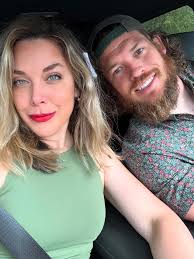 Dr. Beth Holt, ND (@the_dr.holt) • Instagram photos and videos