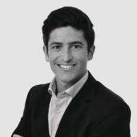 300+ perfiles de «Avello»