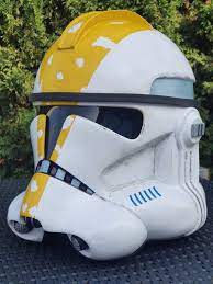 The helm of the dominator is an upgradable item purchasable at the main shop, under accessories. Clone Trooper Helm Phase 2 Leutnant Galle 327 Star Corps Etsy