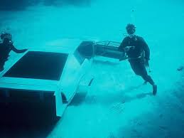 Wet Nellie" Submarine car from the 1977 James Bond "The Spy Who Loved Me" :  r/WeirdWheels
