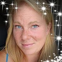 Amazon.com: Adhesivo laminado para portátil de 3.5 pulgadas, diseño de  gnomos hippe, girasol, regalo familiar, retro, vintage, colores del arco iris,  paz, amor, un corazón, perfecto para vaso, portátil, Kindle, : Electrónica