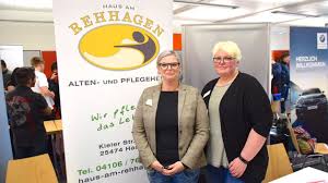 erfolgreiche ausbildungsmesse an der comenius schule quickborn1 das news portal der stadt informationen aus politik wirtschaft und kultur