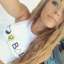 Sabrina Chase (@sabrinac13579)