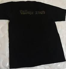 Anda dapat membuat desain untuk 1 buah baju hingga dalam jumlah yang banyak dengan web desain kami. Baju Distro Persija Baju The Jakmania Jakarta Siamo Noi Fesyen Pria Pakaian Atasan Di Carousell