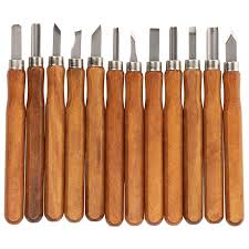 Wood Carving Tools Wood Carving Tools Wood Carving Furniture In 2020 Wood Carving Tools Wood Carving Chisels Carving Tools