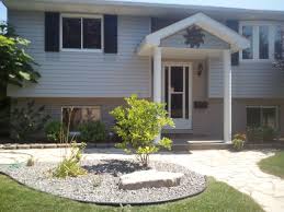 Raised Ranch W Eye Popping Curb Appeal In Mississauga House Front Porch Raised Ranch Remodel Front Porch Design