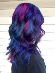 The auburn hair color can best be described as red and brown shades mixed together perfectly to create a dark ginger color. Multi Colored Hairstyles Fashion Dresses