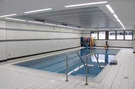 Schwimmbad Ausstattung Babyschwimmen Andrea Sippel