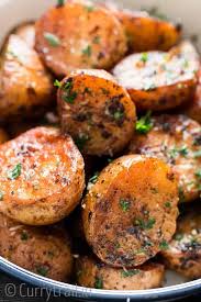 2) drain and discard the garlic, bay leaves, and peppercorns. Garlic Butter Herbs Instant Pot Potatoes Currytrail
