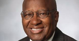 Kingsport Chamber honors Paul Montgomery with distinguished Lifetime Member  Award