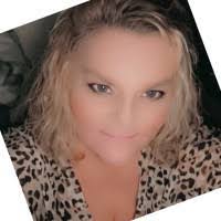 Tracy Pridemore's Instagram, Twitter & Facebook