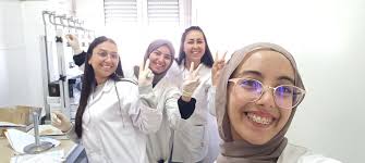 Je suis ravi d'annoncer que j'ai récemment commencé mon apprentissage chez  Lilly dans le domaine de la gestion de la qualification opérationnelle et  de la documentation.