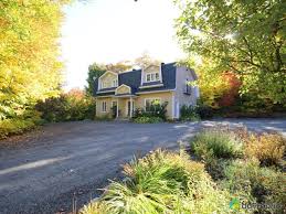 J Ai Vendu Sans Commission Avec L Aide De L Equipe Duproprio House Styles Mansions Country Roads