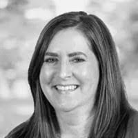 Stephanie Munsey's Instagram, Twitter & Facebook