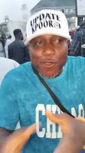 Update kpoor., We are live at the Warri unity banga soup pot at estate  roundabout.