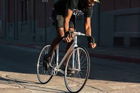 They are also not used for commuting on the city roads or they are also not exactly suitable for mountain rides and other such purposes. 12 Best Fixed Gear Bikes Of 2021 Hiconsumption
