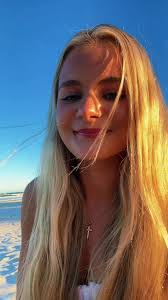 Lacey Tyson's Instagram, Twitter & Facebook