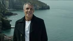 A vous je donne mon parapluie. Julien Clerc Officiel Youtube