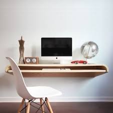 70cm) sitzt auf dem stuhl. Minimal Collection By Dario Antonioni For Orange22modern Is An Eames Inspired Ran Schreibtisch An Der Wand Befestigt Schwimmschalter Kleine Wohnzimmerideen