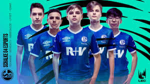 Fc schalke 04 esports was announced on may 16, 2016, having purchased the eu lcs summer 2016 seed and roster of elements. Schalke 04 Team Squad
