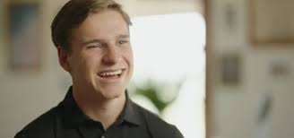 He is a physics student and completed his graduation from. Usximocyik0ckm