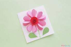 It'r really easy to make and you can even use our handy printable template (available to our members) to make the process even smoother. Beautiful 3d Heart Flower Card Free Template Mombrite