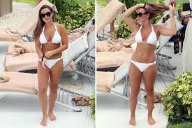 Facebook gives people the power to share and makes. Sam Faiers Sam Faiers Shows Off Her Toned Tum While Holidaying In The Bahamas Billy Faiers