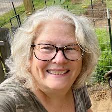 Pyrex bowl. Small chip