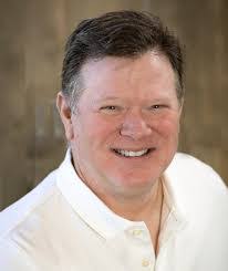 Michael Topp's Instagram, Twitter & Facebook