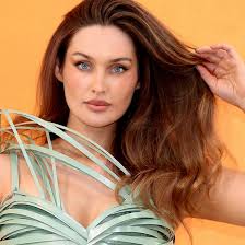 Roz Purcell announced as judge of Junk Kouture recycled fashion contest