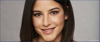 Bachelor in Paradise' alum Bibiana Julian makes surprise pregnancy  announcement