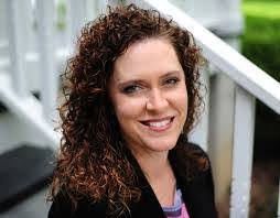 Renee Renick's Instagram, Twitter & Facebook