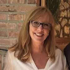 Kristin Healy's Instagram, Twitter & Facebook