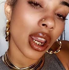 Candis White (sheishiphop)