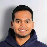 Alex Sadat's Instagram, Twitter & Facebook