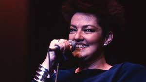 Corazón - Amaya Uranga repasa "Eres tú" hace 50 años: "Lo de Eurovisión no  me hacía mucha gracia"