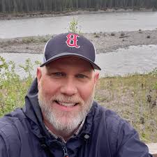 Body Language Expert, Vanessa Van Edwards, reveals how to spot a liar...🤥