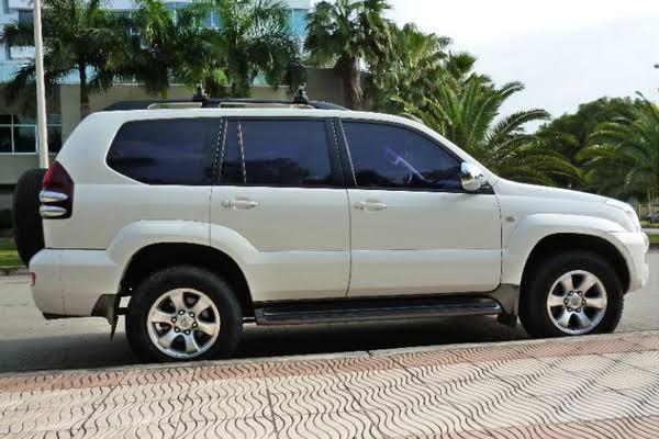 Land Cruiser Prado rental Kigali: Self Drive Rwanda and Car Hire Kigali with 4x4 Kigali Car Rentals