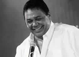 Dominguinhos iniciou a carreira no final dos anos 1960, no carnaval como cantor e compositor na escola unidos de são carlos, que, a partir de 1983, passou a se chamar estácio de sá. T08np Pw1senpm