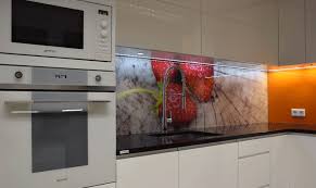 Your choices will range from a sheet of clear glass over decorative wallpaper to frosted, leaded, opaque or brightly colored sheets. Most Effective Ways To Maintain Coloured Glass Splashbacks
