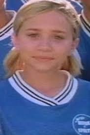 Susan Murdoch's Instagram, Twitter & Facebook