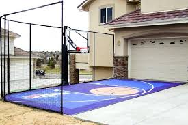 Terrain De Basket A Domicile Decoration Cuisine Basketball Court Backyard Home Basketball Court Backyard Sports