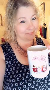 Coffee in my favorite FRIENDS mug 😄 ☕