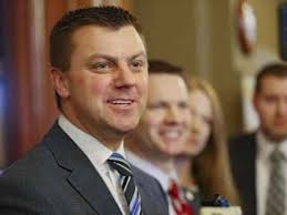 Iowa Republicans self-censor debate, citing Supreme Court ruling