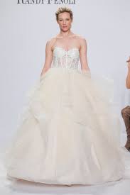 Check spelling or type a new query. Randy Fenoli Die Kollektion Des Stars Aus Mein Perfektes Hochzeitskleid