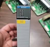 Allen Bradley 1746-OBP8 SLC500 Output Module Ser B 1746-0BP8 | eBay