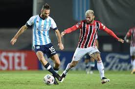 Mais eficiente, o racing só não ampliou no início da etapa complementar porque o árbitro marcou impedimento de orban importante é assistir os jogos sem olhar os gols e fazer bolinho no dia seguinte hahahahaha. Sao Paulo X Racing Veja Onde Assistir A Partida Da Copa Libertadores Da America Gazeta Esportiva