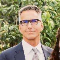 A powerful and telling animated visualization of annual GDP numbers, by  country.